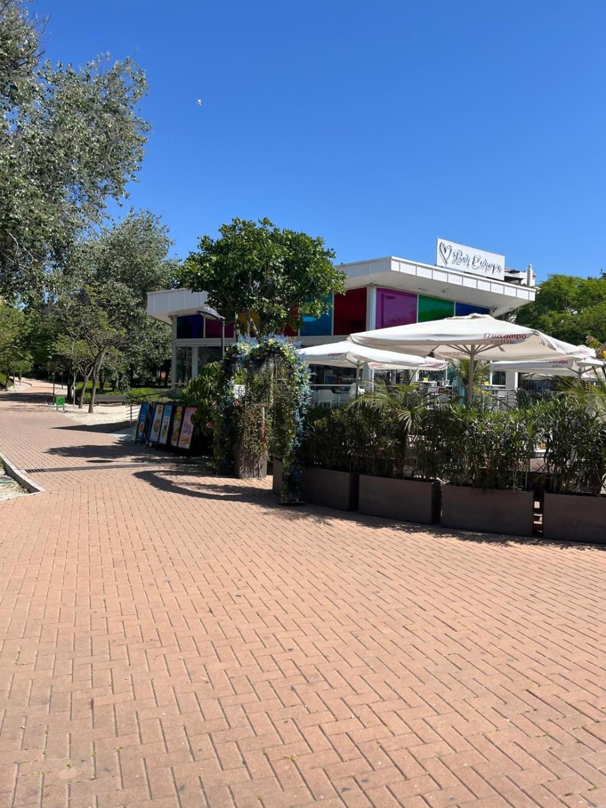 Stefys Beach Apartment Benalmádena Eksteriør billede